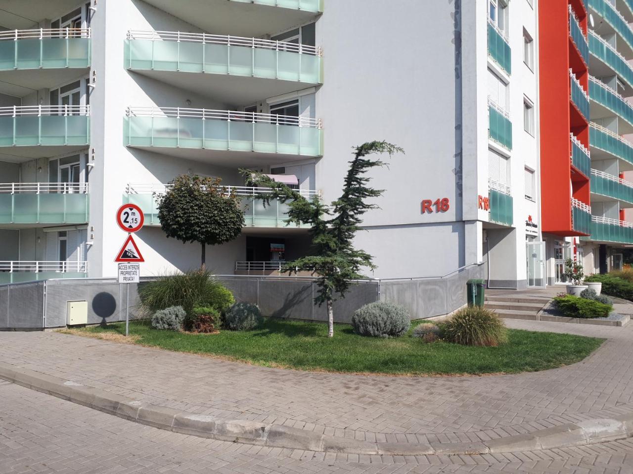 Top Level Residence Oradea Exteriör bild